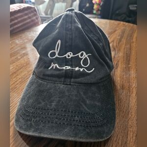David and Young Black "dog mom" Embroidered Baseball Cap